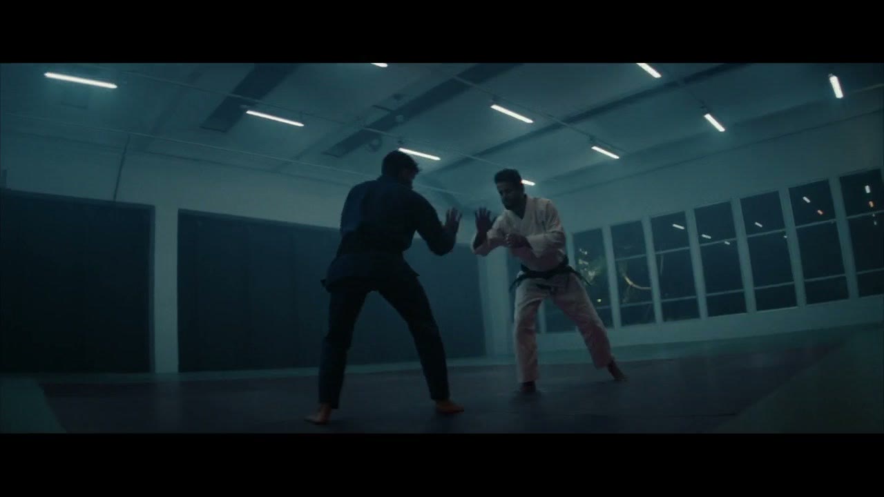 Action, CLEAR, frame 3